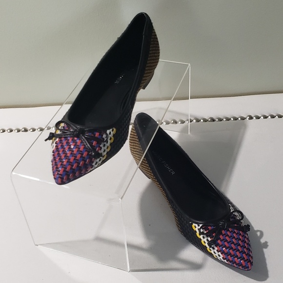 Marc Fisher Pointy Toe Flats Shoes - Picture 1 of 6
